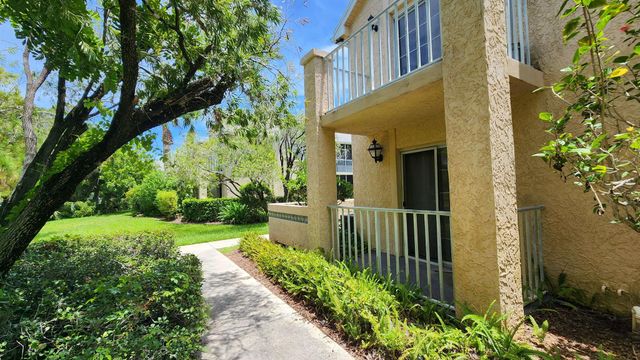 1610 SE Green Acres Circle Q-202, Port St Lucie, FL 34952