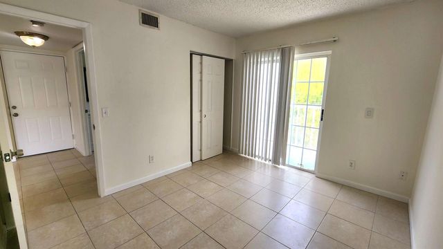 1610 SE Green Acres Circle Q-202, Port St Lucie, FL 34952