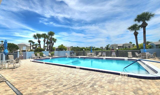 1610 SE Green Acres Circle Q-202, Port St Lucie, FL 34952