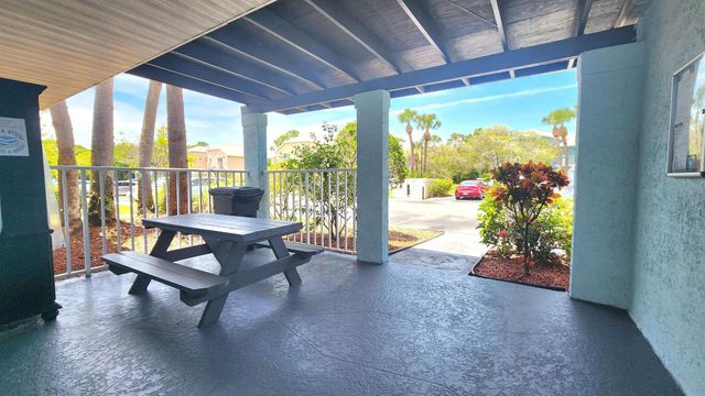 1610 SE Green Acres Circle Q-202, Port St Lucie, FL 34952