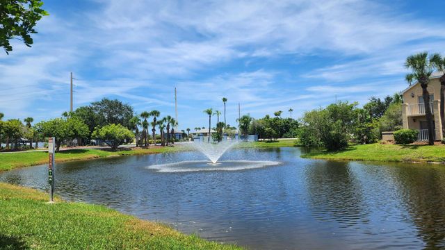 1610 SE Green Acres Circle Q-202, Port St Lucie, FL 34952