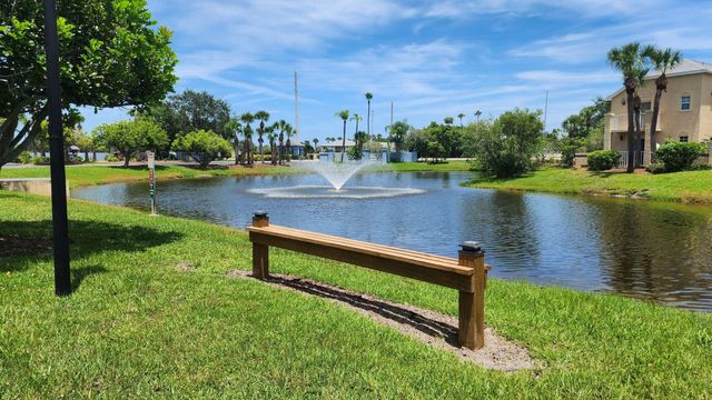 1610 SE Green Acres Circle Q-202, Port St Lucie, FL 34952