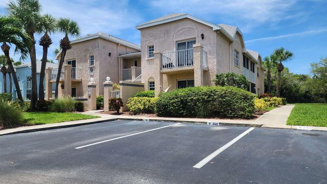 1610 SE Green Acres Circle Q-202, Port St Lucie, FL 34952
