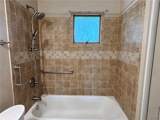 203 Leopold Blvd, Van Buren, NY 13209