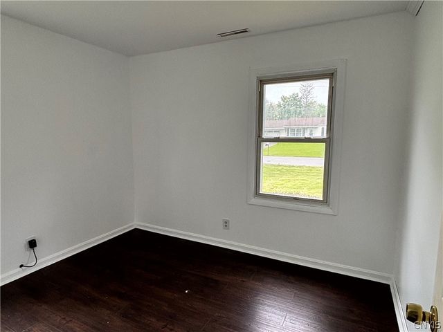 203 Leopold Blvd, Van Buren, NY 13209