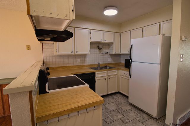 3315 DEAN PAUL DR, Cheyenne, WY 82009