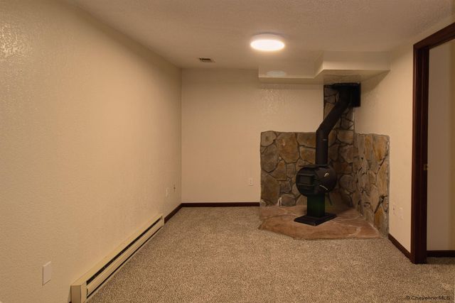 3315 DEAN PAUL DR, Cheyenne, WY 82009