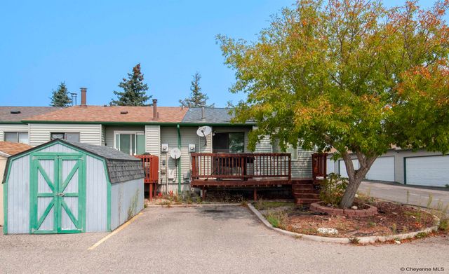 3315 DEAN PAUL DR, Cheyenne, WY 82009