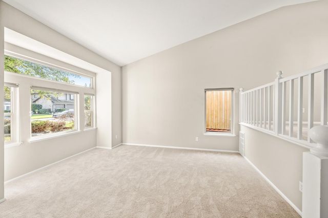 385 Hatteras Way, Sacramento, CA 95831