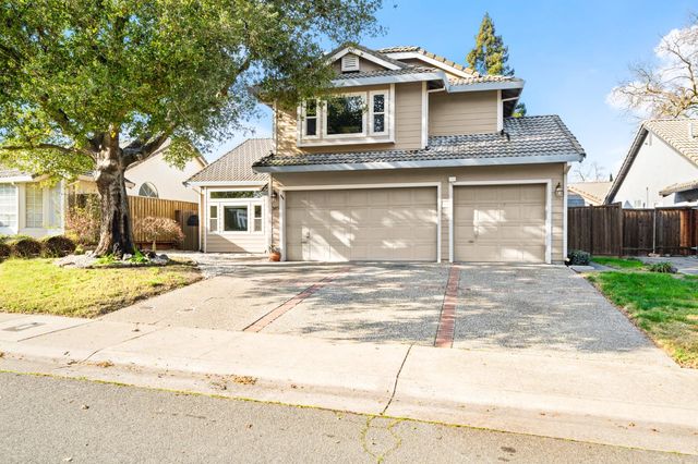 385 Hatteras Way, Sacramento, CA 95831