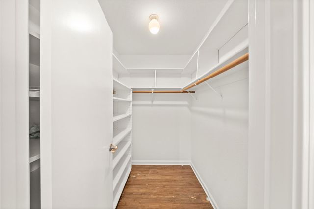 385 Hatteras Way, Sacramento, CA 95831