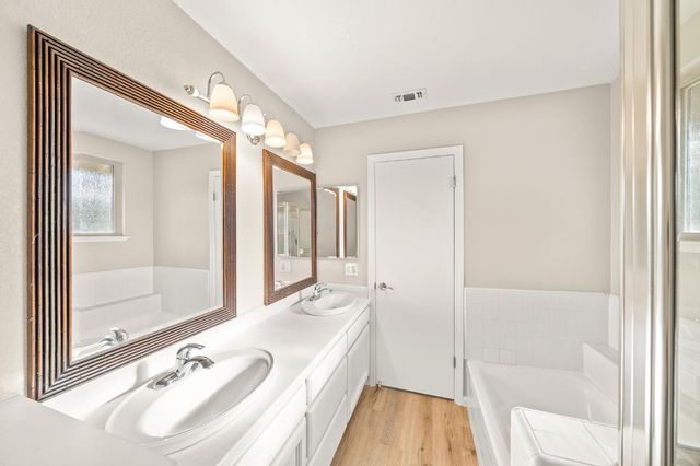 385 Hatteras Way, Sacramento, CA 95831