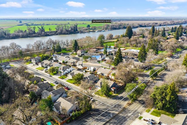 385 Hatteras Way, Sacramento, CA 95831
