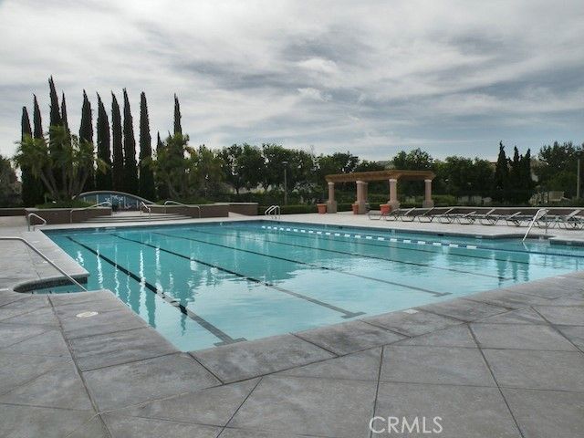 707 Solvay Aisle, Irvine, CA 92606