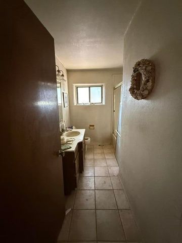1353 SAN LORENZO Avenue NW, Albuquerque, NM 87107