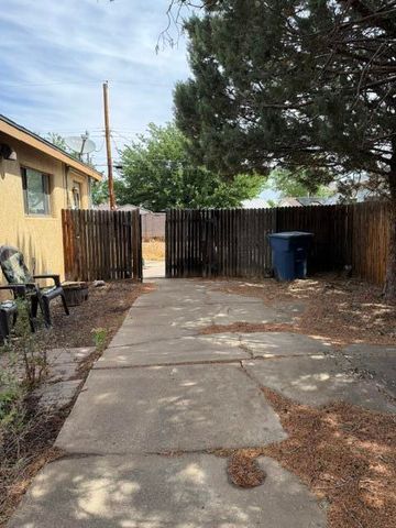 1353 SAN LORENZO Avenue NW, Albuquerque, NM 87107
