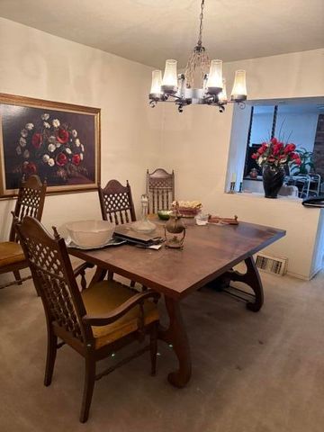 1353 SAN LORENZO Avenue NW, Albuquerque, NM 87107