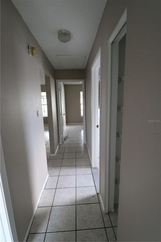 5018 OAKSHIRE DRIVE, Tampa, FL 33625