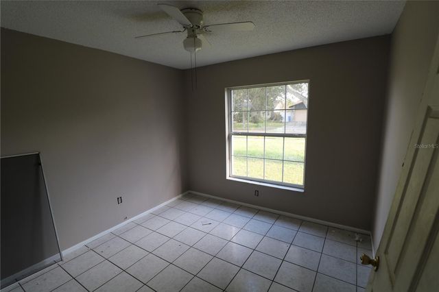 5018 OAKSHIRE DRIVE, Tampa, FL 33625