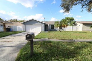 5018 OAKSHIRE DRIVE, Tampa, FL 33625