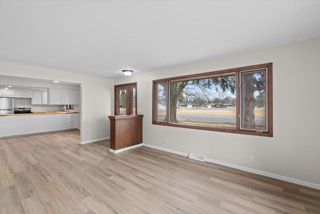 231 S 5th STREET, Cedar Grove, WI 53013