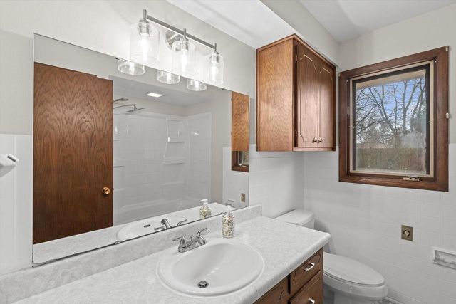 231 S 5th STREET, Cedar Grove, WI 53013