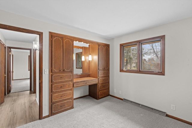 231 S 5th STREET, Cedar Grove, WI 53013