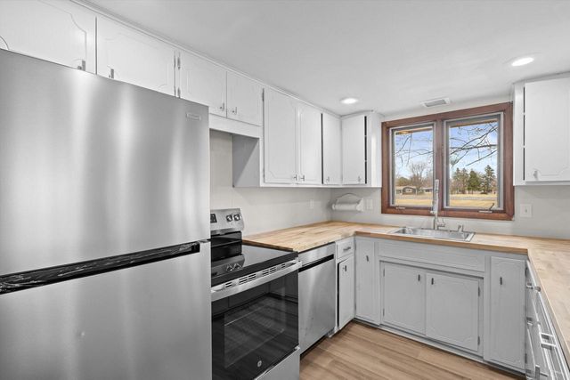 231 S 5th STREET, Cedar Grove, WI 53013