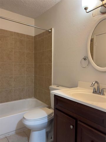 12676 Newbrook Drive, Houston, TX 77072