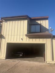 12676 Newbrook Drive, Houston, TX 77072