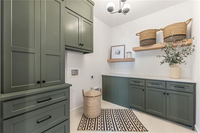17016 Rosehill Street, Overland Park, KS 66221