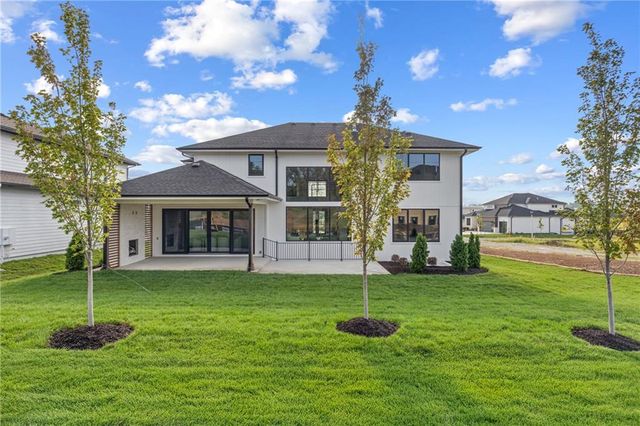 17016 Rosehill Street, Overland Park, KS 66221