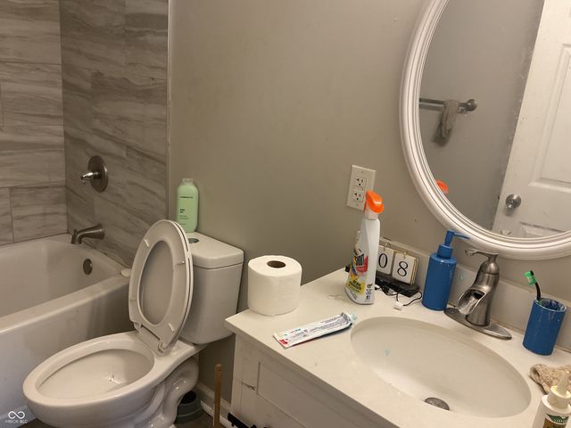 3810 Wallace Avenue, Indianapolis, IN 46226