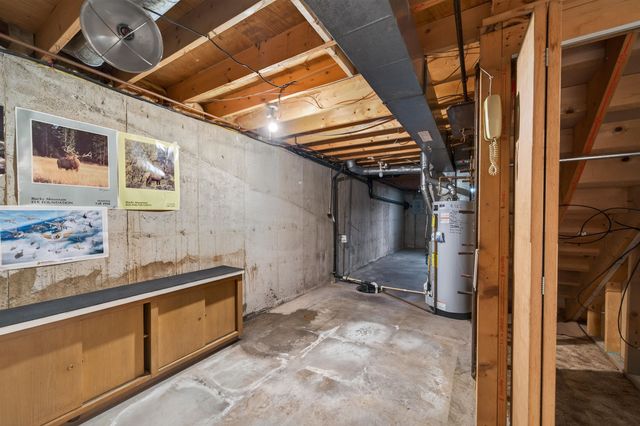 5554 S Malpaso St, Wichita, KS 67217