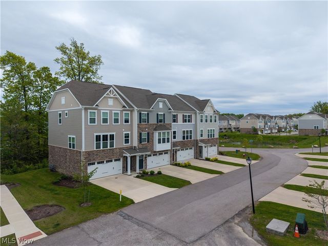 1423 Chateau Place, Avon, OH 44011