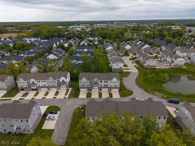 1423 Chateau Place, Avon, OH 44011