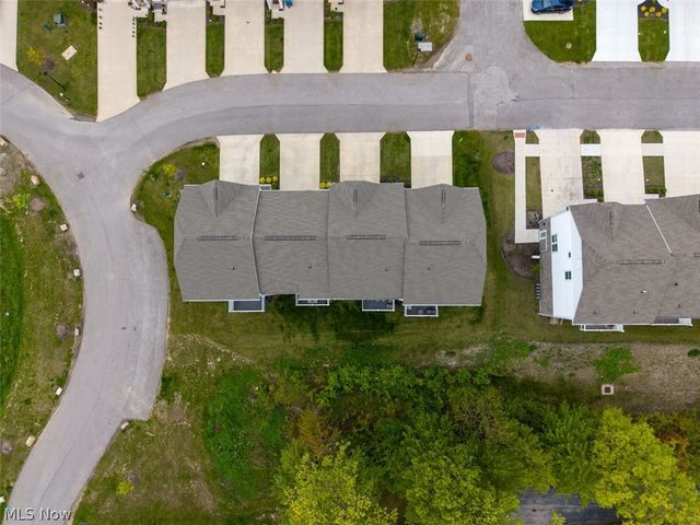1423 Chateau Place, Avon, OH 44011