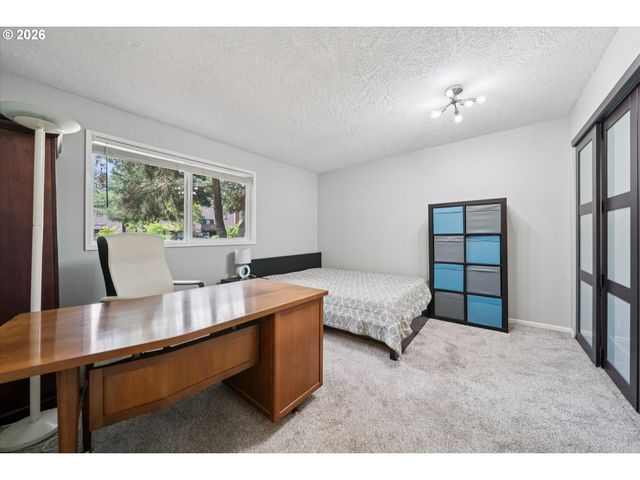 14622 Ne ROSE Pkwy, Portland, OR 97230