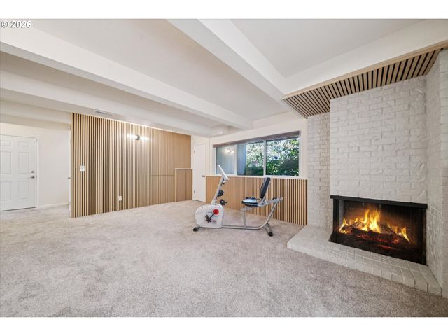 14622 Ne ROSE Pkwy, Portland, OR 97230