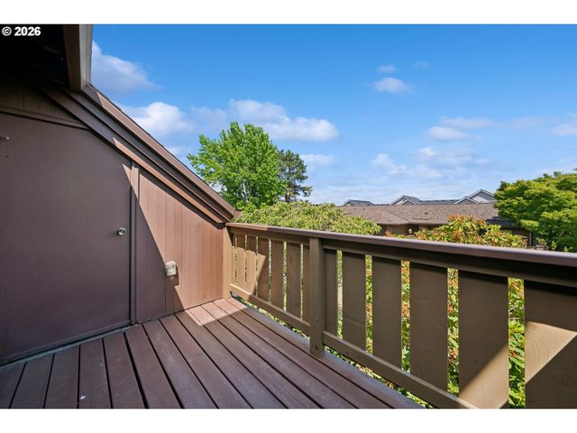 14622 Ne ROSE Pkwy, Portland, OR 97230