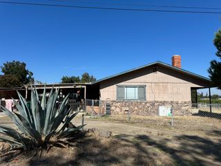 256 W Clayton Avenue, Fresno, CA 93706