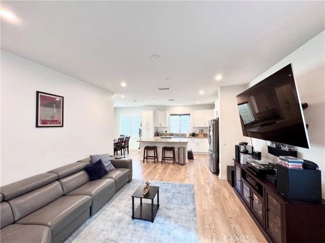 16066 Carrara Lane, Fontana, CA 92336