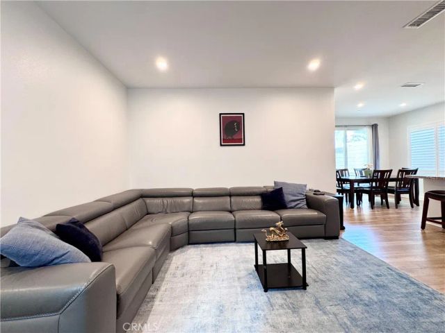 16066 Carrara Lane, Fontana, CA 92336