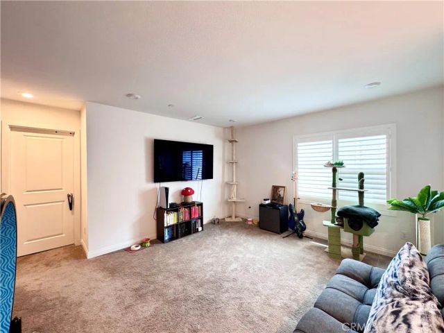 16066 Carrara Lane, Fontana, CA 92336