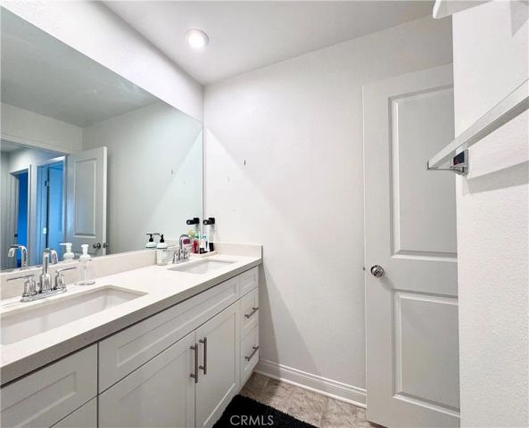 16066 Carrara Lane, Fontana, CA 92336