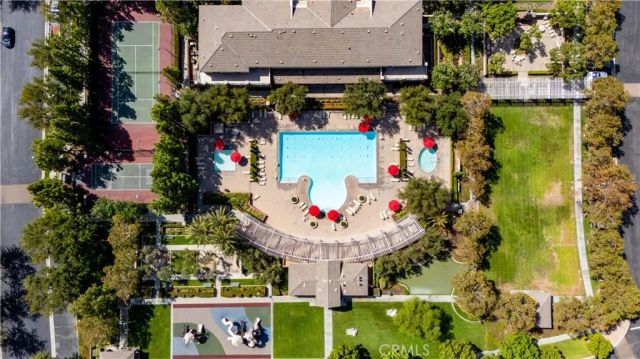 16066 Carrara Lane, Fontana, CA 92336