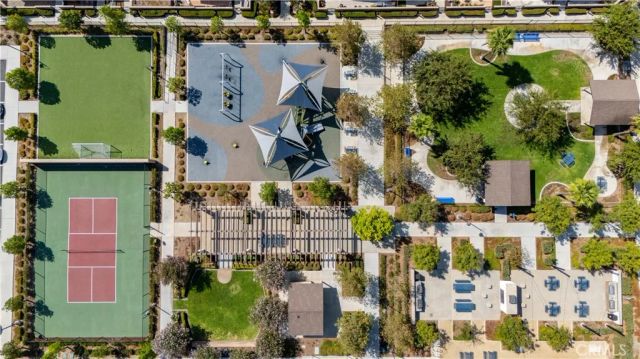 16066 Carrara Lane, Fontana, CA 92336