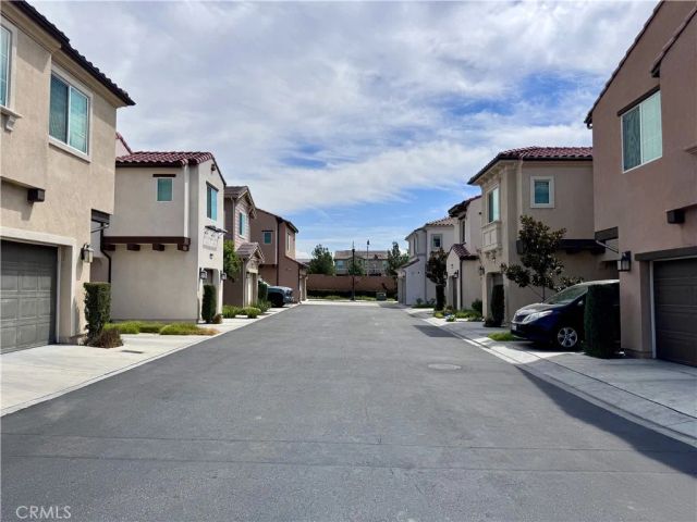 16066 Carrara Lane, Fontana, CA 92336