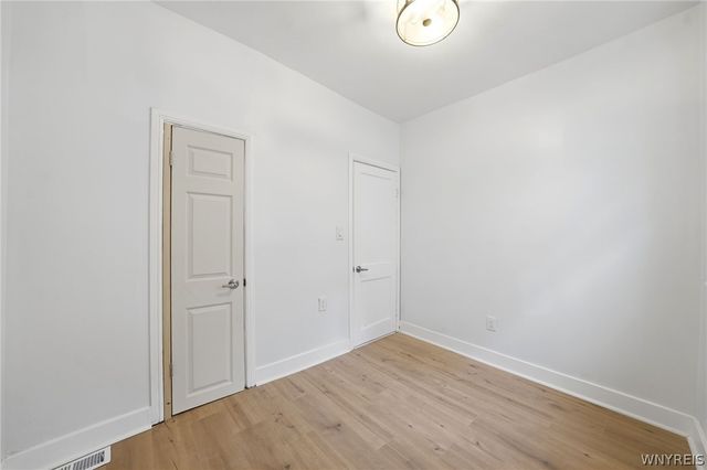 262 Sumner Place, Buffalo, NY 14211