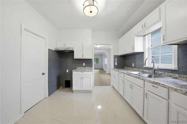 262 Sumner Place, Buffalo, NY 14211
